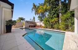 2 Corfu Street, Kawana Island, Qld 4575