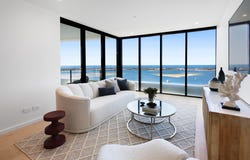 2202/180 Marine Parade, Labrador, Qld 4215