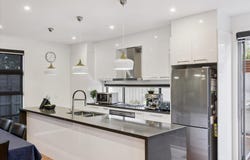 9A SEVES STREET, Altona, Vic 3018