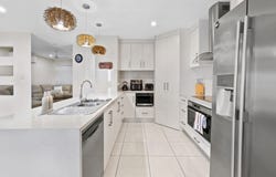 5 Floresta Lane, Beaconsfield, Qld 4740