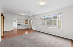 6 Hamilton Court, Breakwater, Vic 3219
