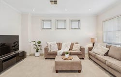 44 Hindmarsh Circuit, Mawson Lakes, SA 5095