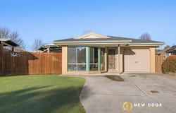 17 Westall Place, Dunlop, ACT 2615