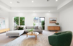 2/4 Carrington Grove, St Kilda East, Vic 3183