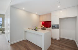 302/17 Honeysuckle Drive, Newcastle, NSW 2300