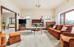 286 Lower Heidelberg Road, Ivanhoe East, Vic 3079