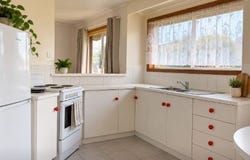 5 Ross Ave, Currie, Tas 7256