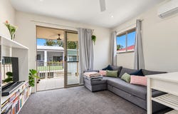 2/8 Palmerston Lane, Fitzgibbon, Qld 4018