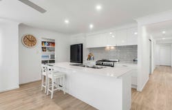 3 Vanna Place, Redland Bay, Qld 4165