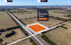 5 McCanns Road, Mount Duneed, Vic 3217