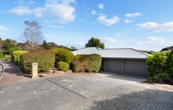 34 Horseshoe Drive, Woodcroft, SA 5162