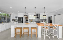 2633 Virginia Drive, Hope Island, Qld 4212