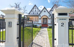 2 Crossley St, Erindale, SA 5066