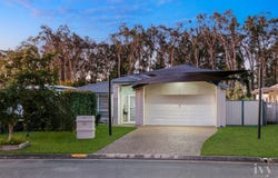 77 Burrendong Road, Coombabah, Qld 4216