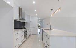 14 Makybe Diva Drive, Ooralea, Qld 4740