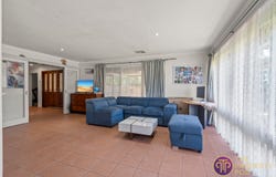 5 Wyville Court, Huntingdale, WA 6110