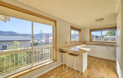 2/265 Cambridge Road, Warrane, Tas 7018