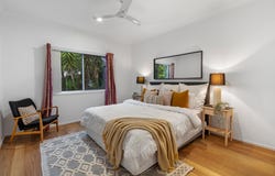 7 Raynuha Way, Brookwater, Qld 4300