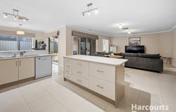 15 Lucerne Circuit, Pakenham, Vic 3810
