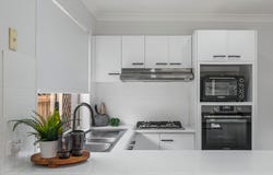 8 Kelvin Close, Forest Lake, Qld 4078