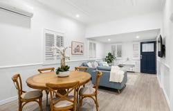 8 Kismet Street, Camp Hill, Qld 4152