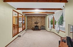 8 Kuhls Road, Highfields, Qld 4352