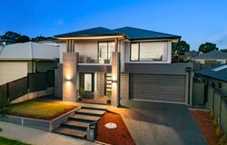 18 Balaton Drive, Pakenham, Vic 3810