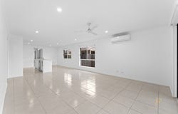 45 Mercy Circuit, Park Ridge, Qld 4125