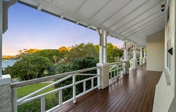 1 Cintra Street, Eastern Heights, Qld 4305