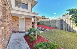 15 Hounslow Way, Seventeen Mile Rocks, Qld 4073