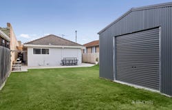 19 The Circle, Altona North, Vic 3025
