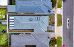 17 Cubbie Way, Clyde North, Vic 3978