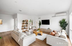 2/15 Caleb Street, Bentleigh East, Vic 3165