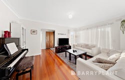 8 Sandra Street, Kings Park, Vic 3021
