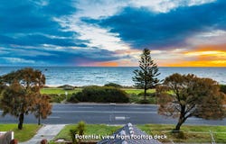 11 Beach Road, Hampton, Vic 3188