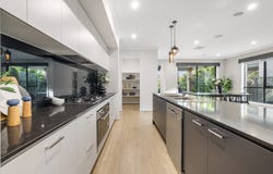 14 Karula Circuit, Clyde, Vic 3978