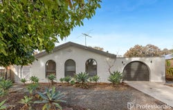 17 Arrow Crescent, Paralowie, SA 5108