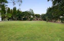 48 Schulze Road, Beecher, Qld 4680