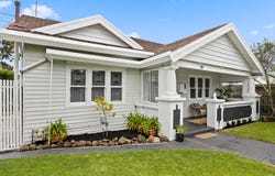 32 St Albans Road, East Geelong, Vic 3219