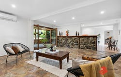 1 Hookway Crescent, Roleystone, WA 6111