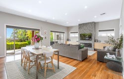 17 Wollun Street, Como, NSW 2226