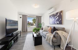 2&10/1-3  Isla Street, Sunshine North, Vic 3020
