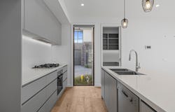 1/75 Macrina Street, Oakleigh East, Vic 3166