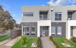 243  Dunnings Road, Point Cook, Vic 3030