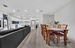 92 Athenaeum Avenue, Clyde North, Vic 3978