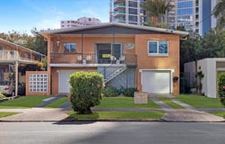 33 Breaker Street, Main Beach, Qld 4217