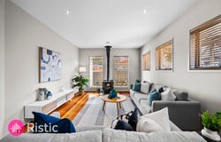 1 Woodlands Grove, Bundoora, Vic 3083