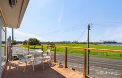 83 The Strand, Newport, Vic 3015