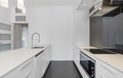 43 Balfour Crescent, Highland Park, Qld 4211