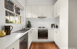 4/21 Glen Huntly Road, Elwood, Vic 3184